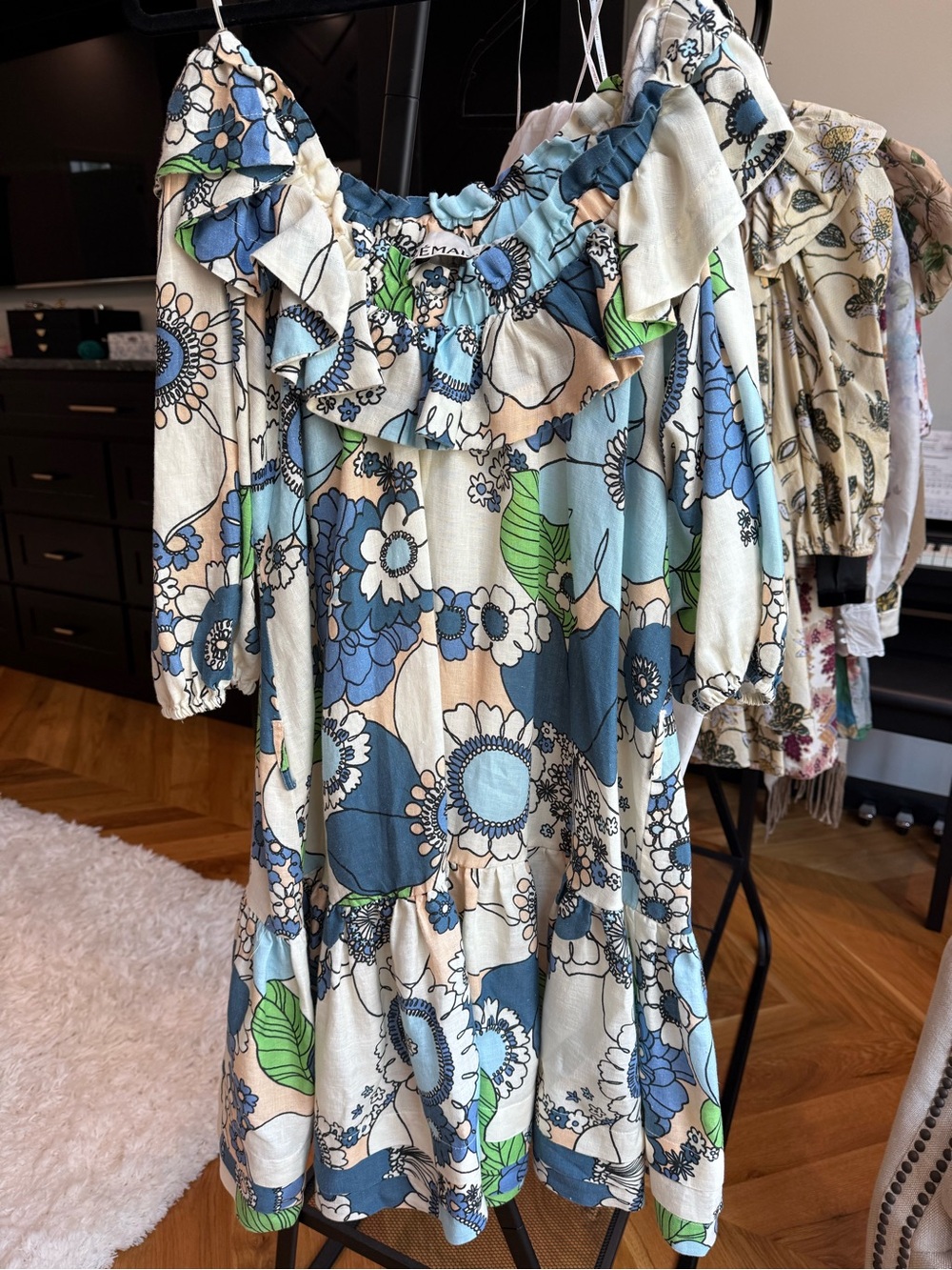 Alemais Cold-Shoulder Floral Midi Dress - Blue, White & Green - Picture 8 of 10